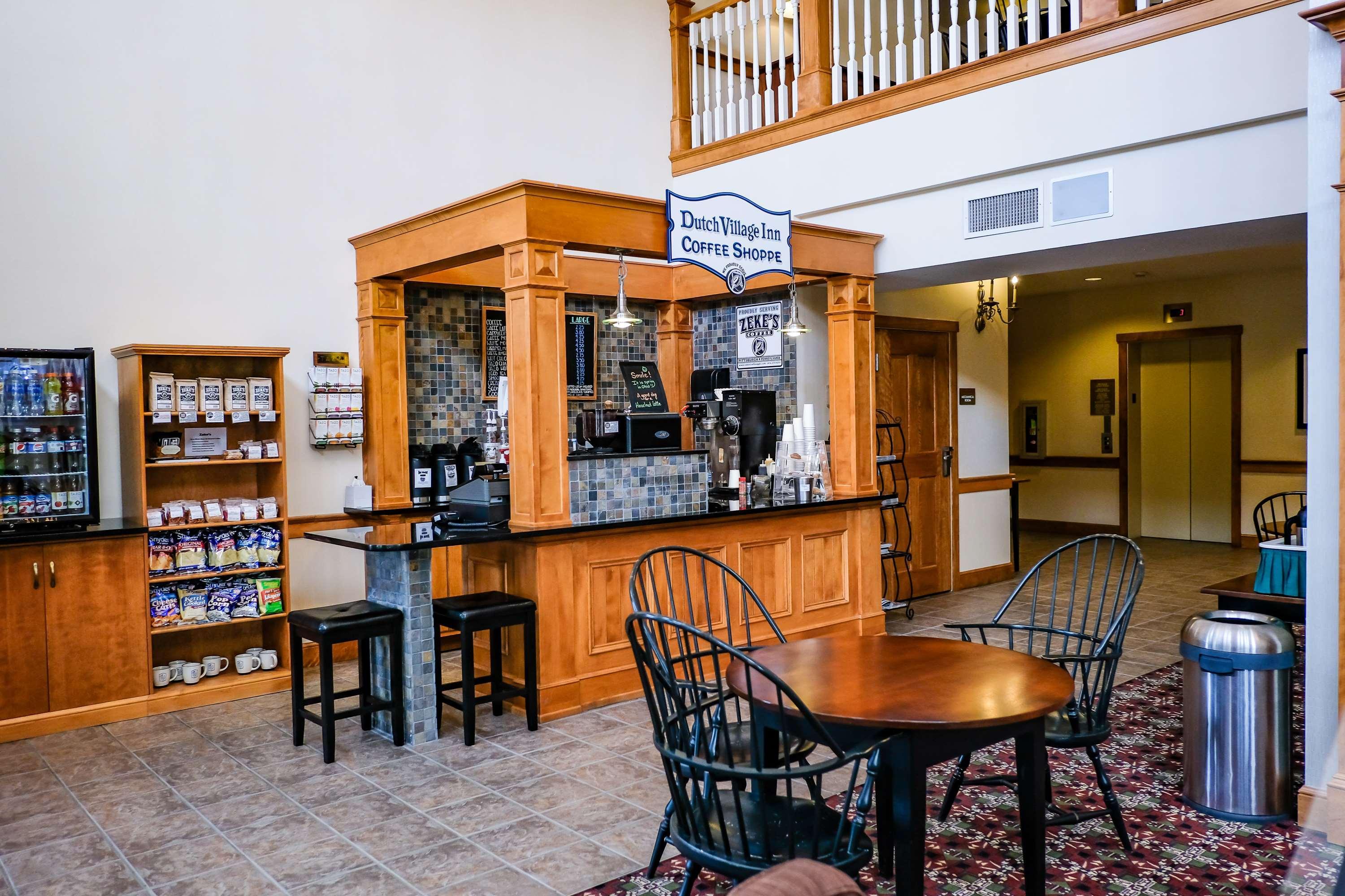 Best Western Plus Dutch Haus Inn And Suites Columbiana Exterior photo
